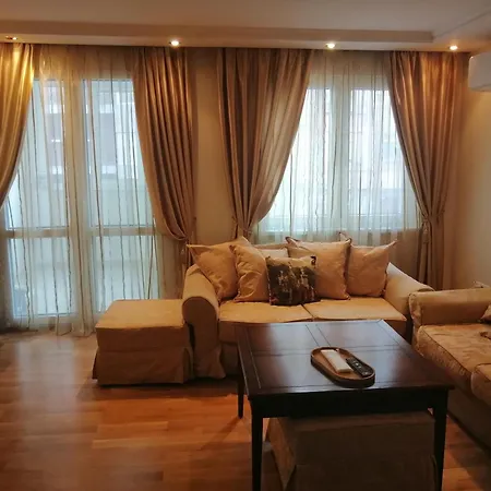 на 2 мин от плажа!victoria- две спални делукс до морската градина и центъра Apartamento Burgas