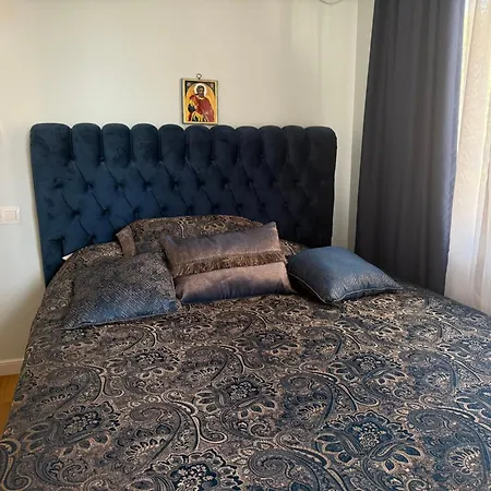 Victoria- две спални делукс до морската градина и центъра Burgas City